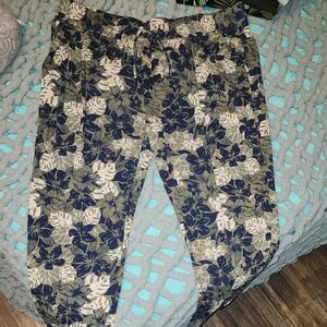 Primark Floral Print Jogger Knit Pants